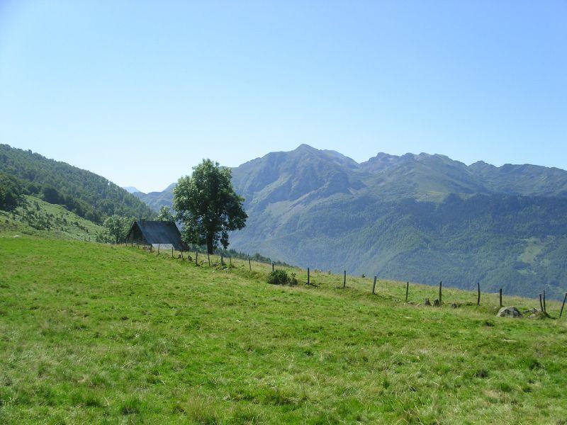 Au Detour Du Larrech Bed & Breakfast Castillon-en-Couserans Bagian luar foto